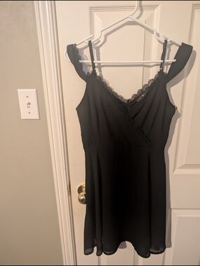 Lulu's Black Off The Shoulder Midi Dress